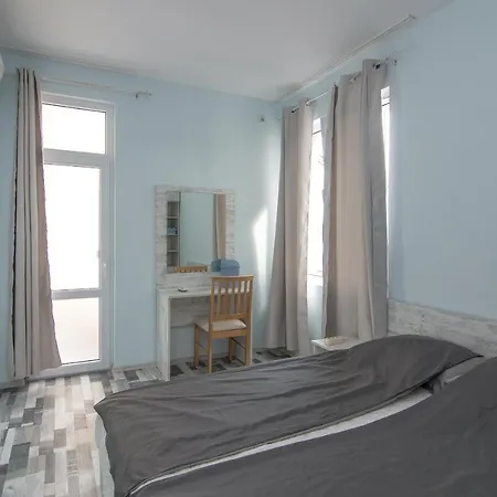 Апартаменты Super Flat In